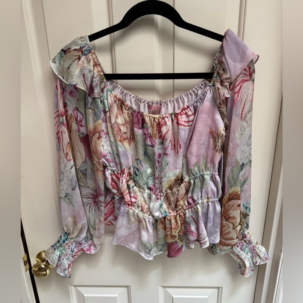GUESS Azura Ruffled Floral Top - Picture 3 of 9